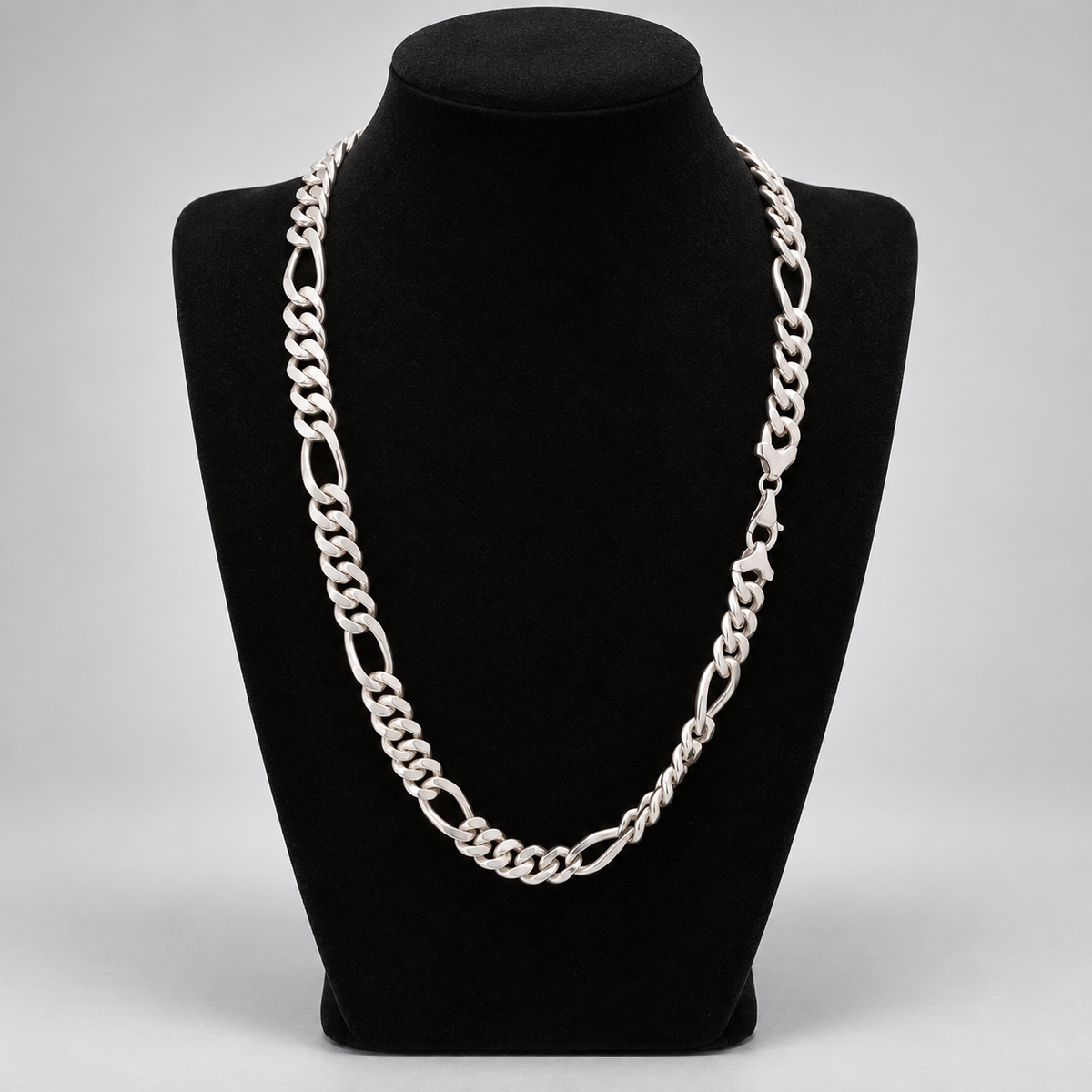 Halsband med Figarolänk