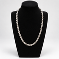 Carmel – Elegant halsband med repkedja