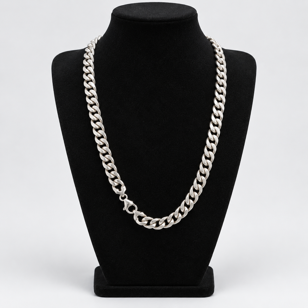 Kraftigt pansarhalsband i 925 sterlingsilver
